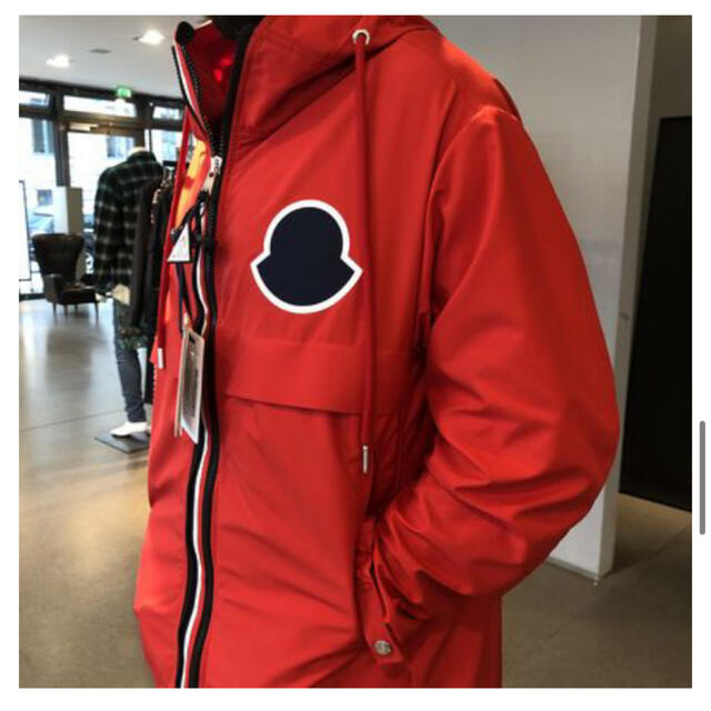 うのにもお得な MONCLER ナイロンロングパーカー(使用回数2回) MONCLER