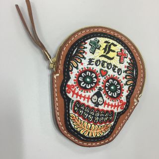 サスクワッチファブリックス(SASQUATCHfabrix.)のドクロ刺繍レザーコインケース(コインケース/小銭入れ)