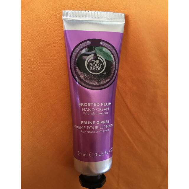 THE BODY SHOP(ザボディショップ)の★値下げ★【新品】ハンドクリーム コスメ/美容のボディケア(ハンドクリーム)の商品写真