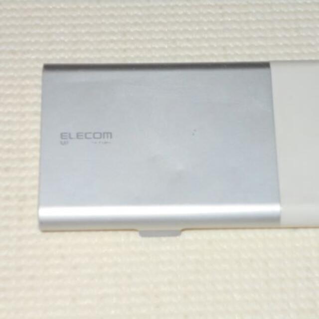 ELECOM(エレコム)のELECOM MR-C12WH メモリリーダライタ ホワイト  スマホ/家電/カメラのPC/タブレット(その他)の商品写真