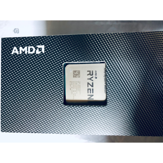 AMD Ryzen 9 3900XT AMD Ryzen 9 3900XT