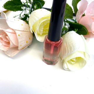 マキアージュ(MAQuillAGE)のマキアージュ ピエヌ ネールエステリスト爪用美容液 10ml(ネイルケア)