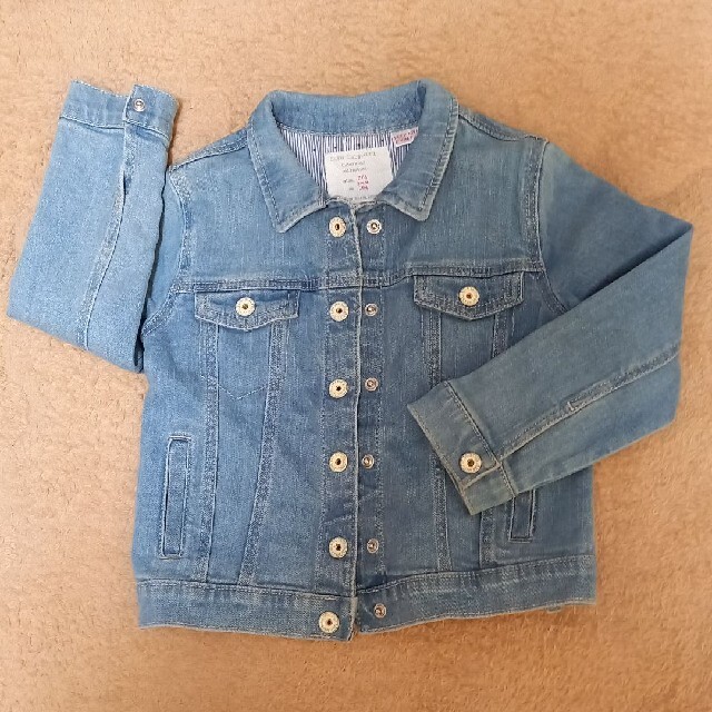 ZARA(ザラ)のZARAキッズGジャン キッズ/ベビー/マタニティのキッズ服女の子用(90cm~)(ジャケット/上着)の商品写真