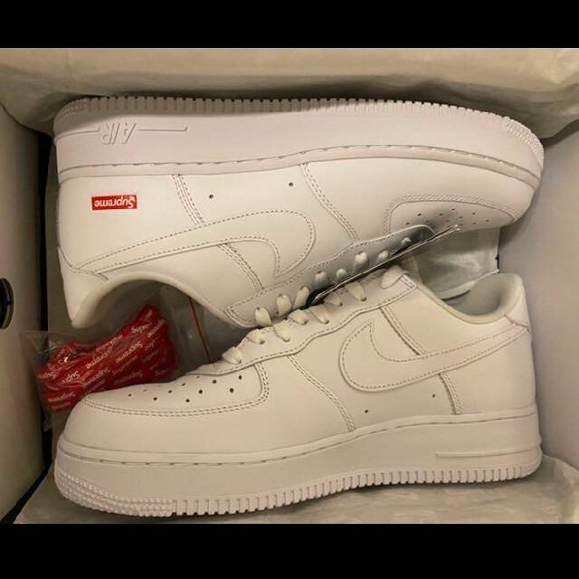 Supreme Nike Air Force 1 Low