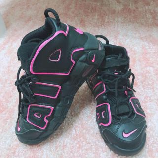 ナイキ(NIKE)のちわ様専用 NIKE AIR MORE UPTEMPO モアテン ピンク(スニーカー)