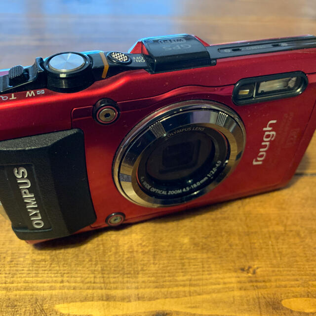 OLYMPUS(オリンパス)のオリンパス OLYMPUS tg-3 中古作動品 レッド スマホ/家電/カメラのカメラ(コンパクトデジタルカメラ)の商品写真