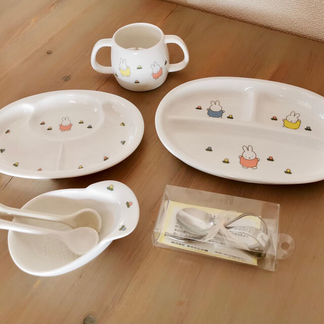 授乳/お食事用品ブルーナ ミッフィー 日本製 ベビー 陶器 食器セット 離乳食 赤ちゃんの城