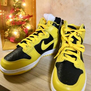 ナイキ(NIKE)のナイキ ダンク ハイ バーシティメイズ　NIKE VARSITY MAIZE(スニーカー)