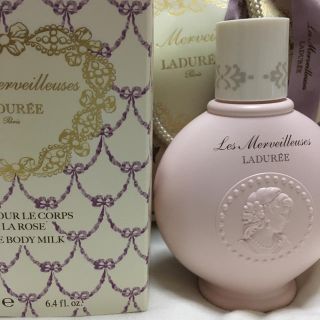 レメルヴェイユーズラデュレ(Les Merveilleuses LADUREE)の未使用品 ラデュレ ローズ ボディミルク(ボディローション/ミルク)