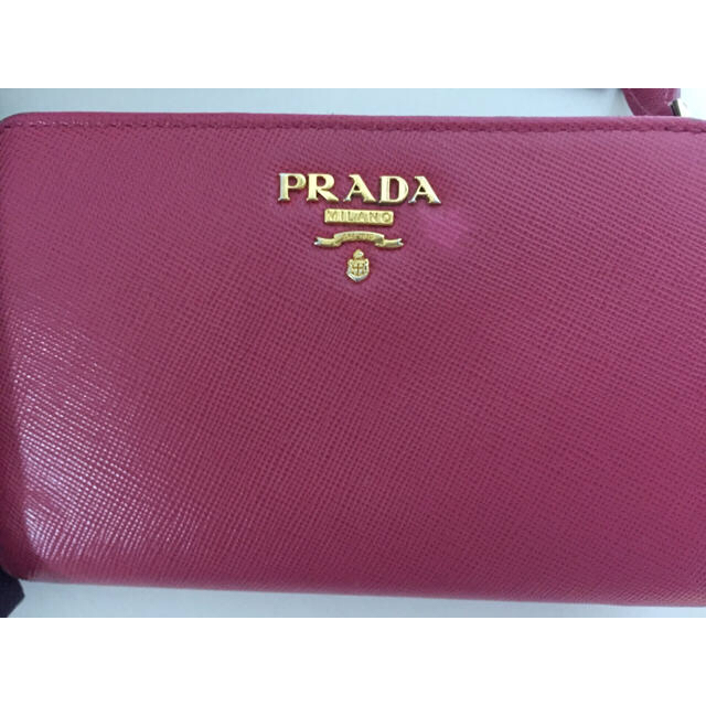 PRADA(プラダ)の正規品PRADA財布 レディースのファッション小物(財布)の商品写真