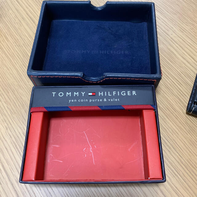 TOMMY HILFIGER(トミーヒルフィガー)の小銭入れ メンズのファッション小物(コインケース/小銭入れ)の商品写真