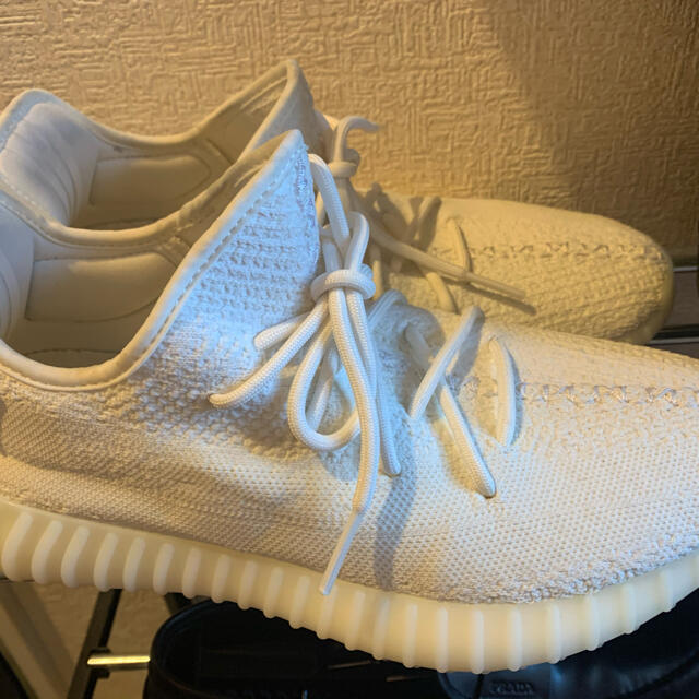 yeezy boost 350 v2 トリプル　ホワイト