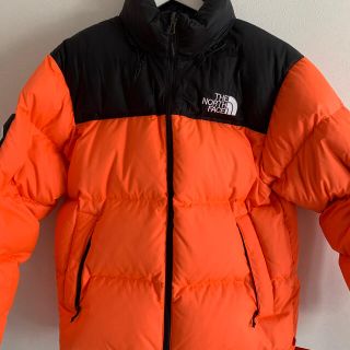 シュプリーム(Supreme)のM supreme the north face nuptse Orange(ダウンジャケット)