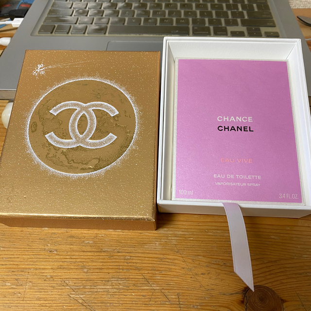 CHANEL(シャネル)のシャネル チャンス オーヴィヴ100ml新品未開封オマケあり。 コスメ/美容の香水(香水(女性用))の商品写真