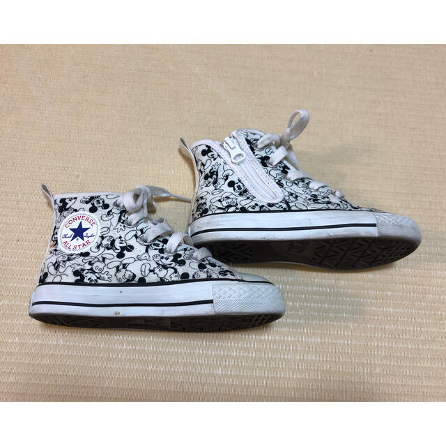 CONVERSE(コンバース)のコンバース  ディズニー　16センチ キッズ/ベビー/マタニティのキッズ靴/シューズ(15cm~)(スニーカー)の商品写真