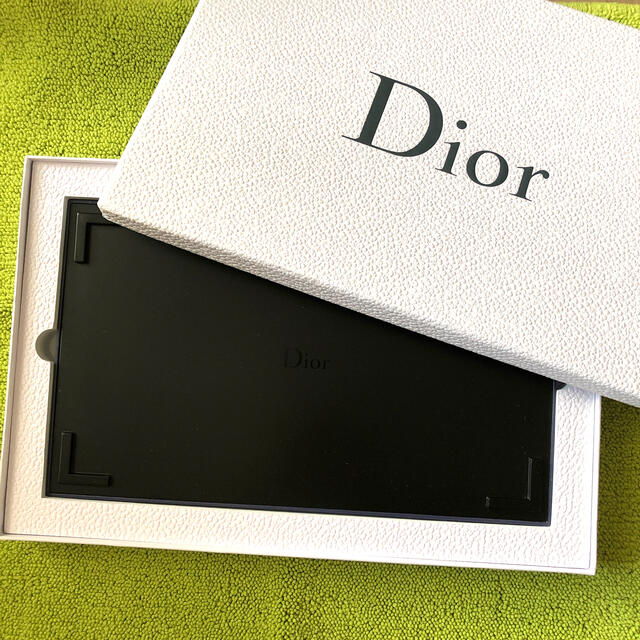 Dior(ディオール)のDior ノベルティ トレイ エンタメ/ホビーのコレクション(ノベルティグッズ)の商品写真