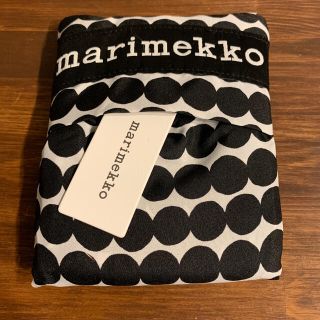 マリメッコ(marimekko)のマリメッコmarimekko エコバッグ　新型　ラシィマットブラック　新品未使用(エコバッグ)