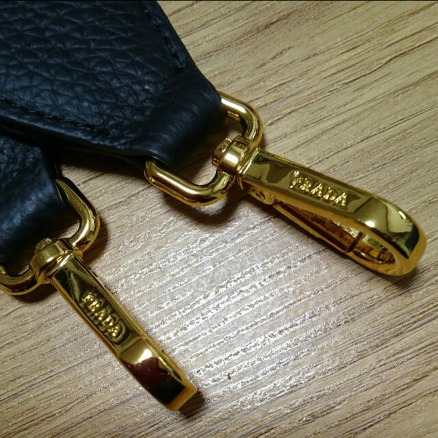 PRADA - プラダ ショルダーストラップの通販 by ☆プロフ必読み PRADA - プラダ ショルダーストラップの通販 by ☆プロフ必読み