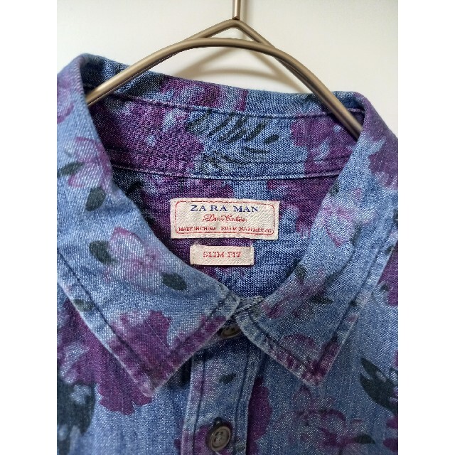 ZARA(ザラ)のザラ　花柄総柄シャツ　デニムシャツ メンズのトップス(シャツ)の商品写真