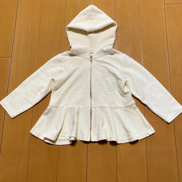 conoco女の子パーカー　90センチ キッズ/ベビー/マタニティのキッズ服女の子用(90cm~)(ジャケット/上着)の商品写真