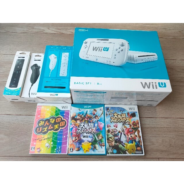 Wii U ベーシックセット ＋ リモコン2セット ＋ ソフト3本