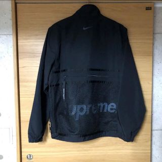 シュプリーム(Supreme)のNIKE×supreme ナイキ trail ナイロンジャケット 17fw(ナイロンジャケット)