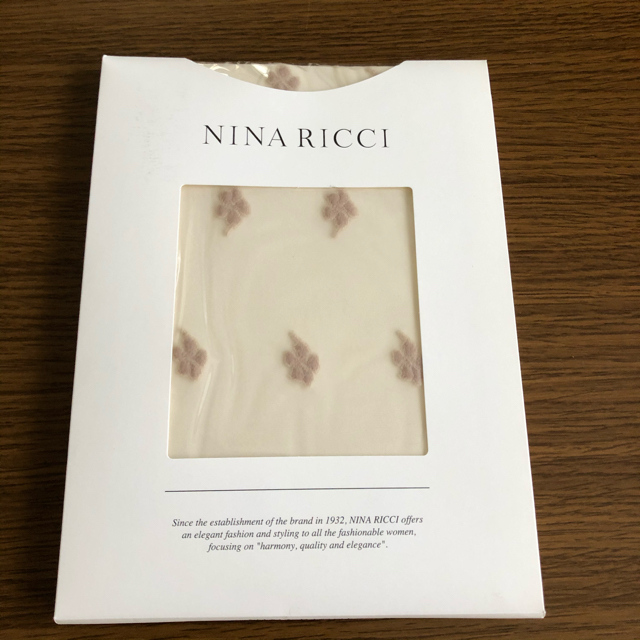 NINA RICCI(ニナリッチ)の未使用、ニナリッチ、ストッキング  レディースのレッグウェア(タイツ/ストッキング)の商品写真