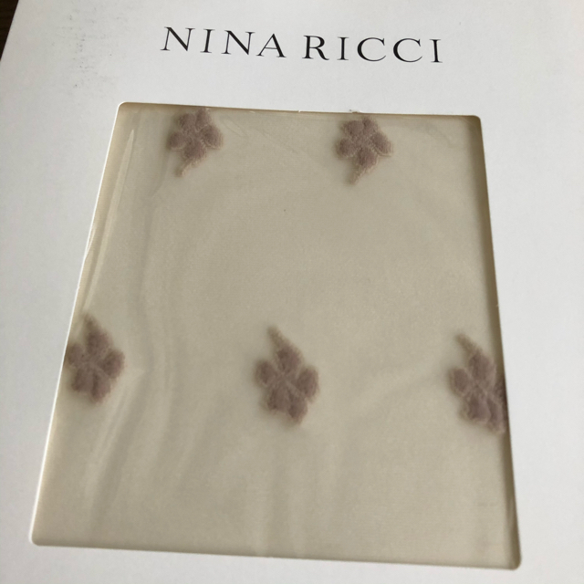 NINA RICCI(ニナリッチ)の未使用、ニナリッチ、ストッキング  レディースのレッグウェア(タイツ/ストッキング)の商品写真