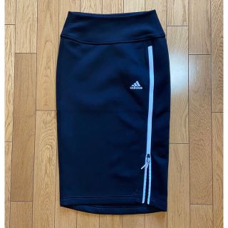 アディダス(adidas)のアディダスタイトスカートスカート黒色Mサイズ(その他)