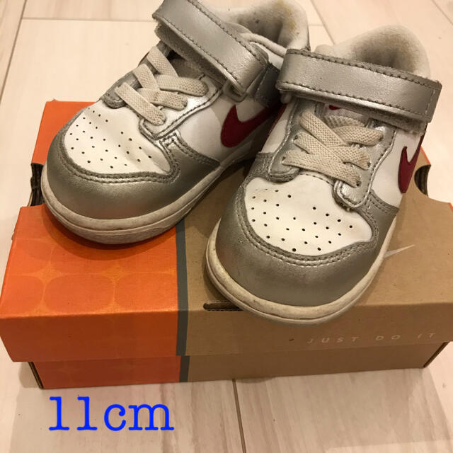 NIKE(ナイキ)のナイキ11センチ　23番 キッズ/ベビー/マタニティのベビー靴/シューズ(~14cm)(スニーカー)の商品写真