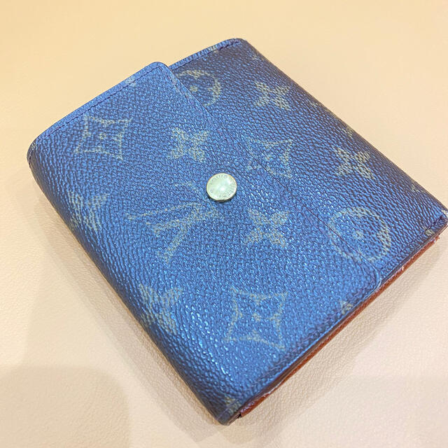 LOUIS VUITTON ルイヴィトン　エピ　緑　ダブルホック　二つ折り財布