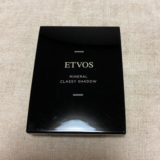 ETVOS(エトヴォス)のETVOS ミネラルクラッシィシャドー　マンダリンブラウン コスメ/美容のベースメイク/化粧品(アイシャドウ)の商品写真