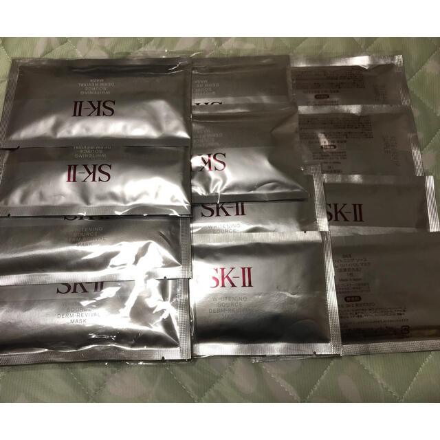 SK-II(エスケーツー)の国内正規品SK-II ホワイトニング ソース ダーム リバイバル マスク 12枚 コスメ/美容のスキンケア/基礎化粧品(パック/フェイスマスク)の商品写真