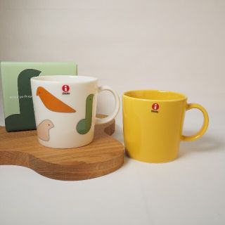 イッタラ(iittala)の【新品】iittala　ミナペルホネン　コラボ　マグカップ＆ティーマ（ハニー）(食器)