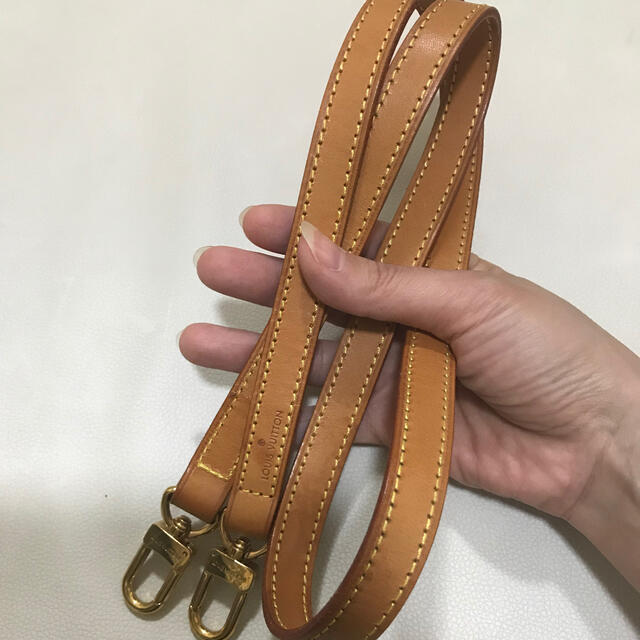 LOUIS VUITTON(ルイヴィトン)のヴィトン   ショルダーストラップ レディースのバッグ(その他)の商品写真