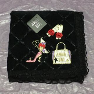 アナスイ(ANNA SUI)の【新品】ラメが素敵☆アナスイ タオルハンカチ ☆蝶々 黒 ブラック(ハンカチ)