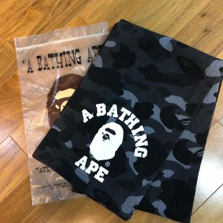 A BATHING APEの黒カモスウェットマフラー