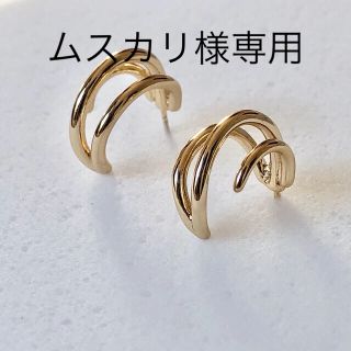 フープピアス　ゴールド　3連(ピアス)