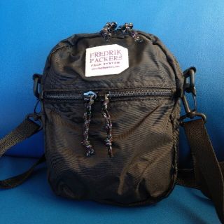 フリークスストア(FREAK'S STORE)の★FREDRIK PACKERS  ショルダーバッグ(ショルダーバッグ)