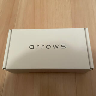 アローズ(arrows)のarrows M05 ブラック 新品未開封 simフリー(スマートフォン本体)