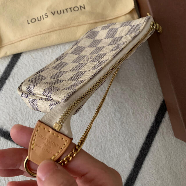 LOUIS VUITTON(ルイヴィトン)のLouis Vuitton ミニ ポシェット アクセソワール レディースのアクセサリー(チャーム)の商品写真