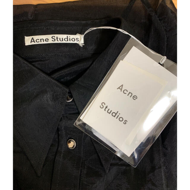 ACNE(アクネ)のAcne Studios シアーシャツ ブラック 未使用 レディースのトップス(シャツ/ブラウス(半袖/袖なし))の商品写真