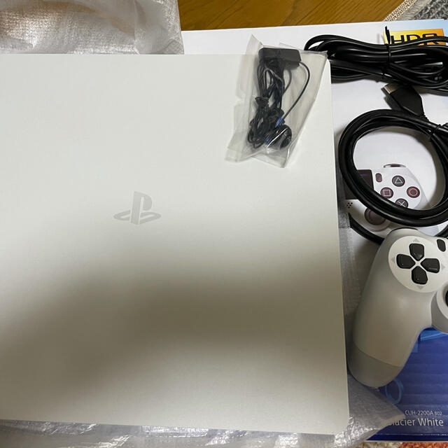 PlayStation4 グレイシャー・ホワイト 500GB コントローラー