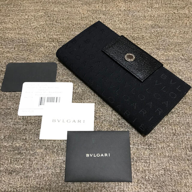 BVLGARI(ブルガリ)のX’masセール★新品★ブルガリ★BVLGARI★長財布★ロゴマニア★黒 メンズのファッション小物(長財布)の商品写真