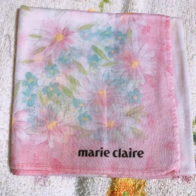 Marie Claire(マリクレール)のマリクレールmarieclaireの薄手のハンカチ♡ レディースのファッション小物(ハンカチ)の商品写真