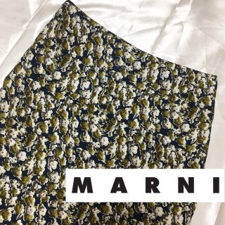 マルニ(Marni)のM004 マルニMARNIグリーン人気プリント花柄スカート　年末断捨離セール(ひざ丈スカート)