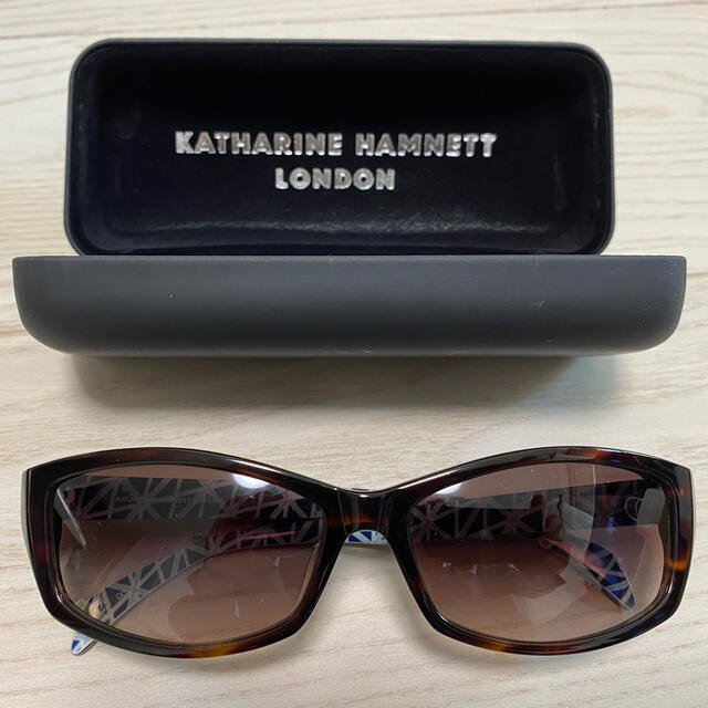 KATHARINE HAMNETT(キャサリンハムネット)のサングラス（キャサリンハムネット） メンズのファッション小物(サングラス/メガネ)の商品写真