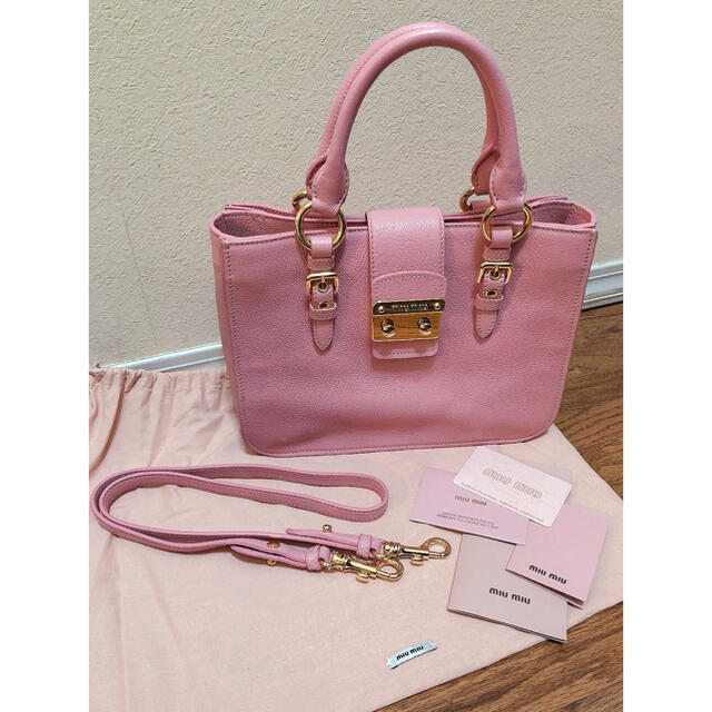 注目ショップ miumiu ハンドバッグショルダーバッグ 2WAY 【美品