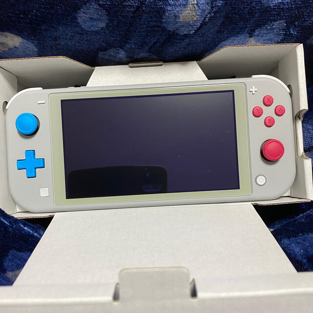 Nintendo Switch Lite ザシアン・ザマゼンタ＋おまけ