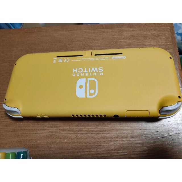 クーポン祭最終日特価。switch lite